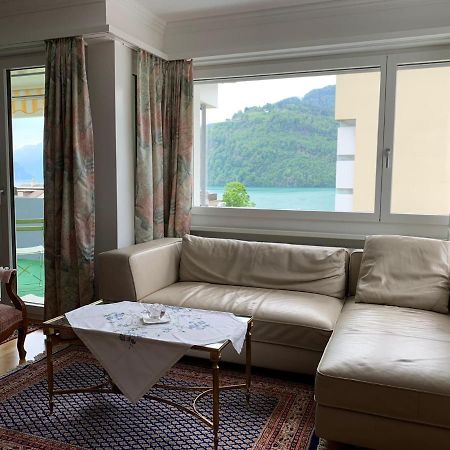 Ferienwohnung Mit Seesicht Brunnen Bagian luar foto