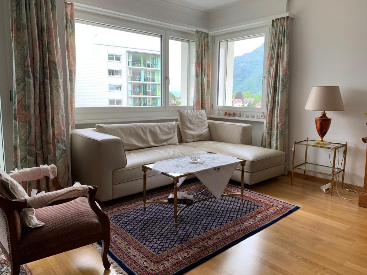 Ferienwohnung Mit Seesicht Brunnen Bagian luar foto